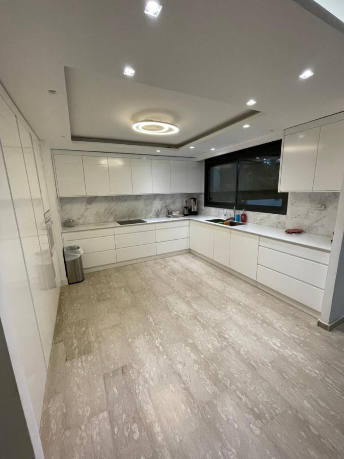 Villa White-Design Ейлат Екстериор снимка