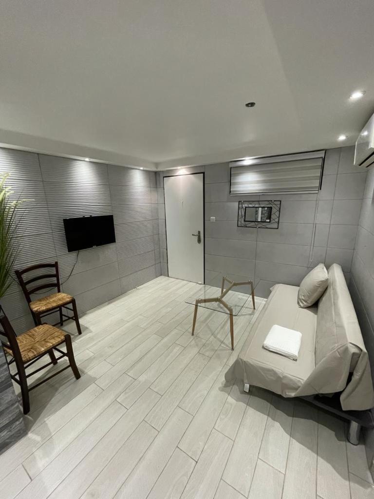 Villa White-Design Ейлат Екстериор снимка